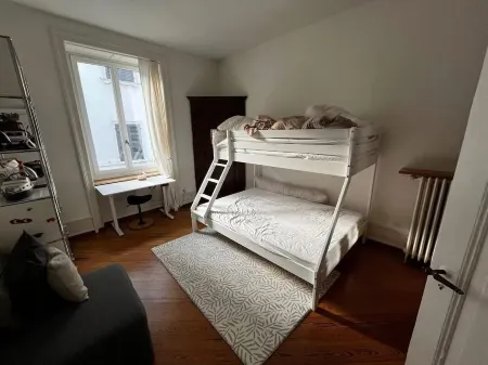 1-bedroom, 1-bathroom apartment / condominium Отели в г. Ренан