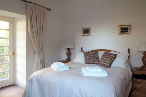 Kiln House: Idyllically situated Highland home with wildlife garden and river.