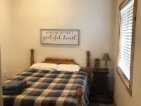 The Boxcar Tiny House Hotels in Pine