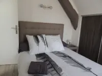 LA Cave de Pepe et sa Piscine Vailhourles 호텔