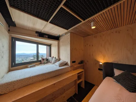 AranEtxea. An apartment with spectacular views. Отели в г. Бигес-и-Риельс