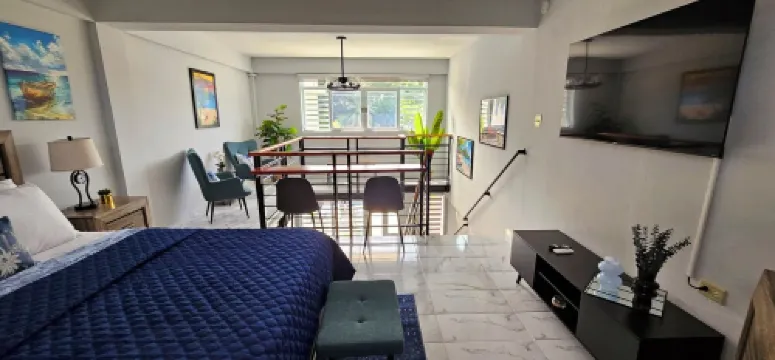 Pool+Walk to Beach+Fast Wifi+Generator+Loft+Located in Rincon's Touristic Heart