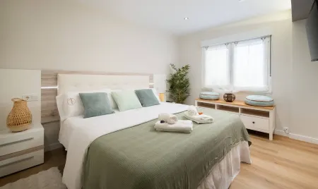 Galan apartment in the center with garage