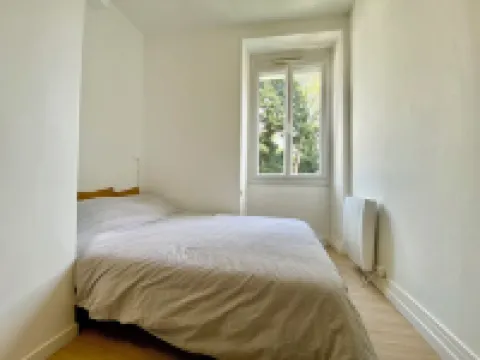 Appartement 45 Mètres Carrés Proche Centre Ville et Facultés/ecoles