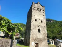 Natalya's attic - comfortable and cozy attic apartment Hotels in Moesa District