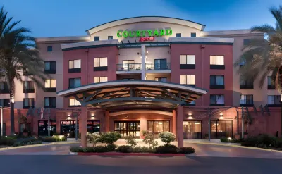 Courtyard Los Angeles Burbank Airport Hotel in zona Burbank Airport Amtrak