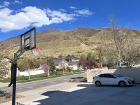 Charming 1-bedroom apartment with AC, WiFi in Draper - Skiing & Mountain Biking