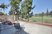 Beautiful vacation home near Disneyland Hotels in Tustin