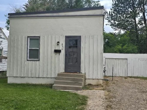 Charming 2-bedroom cottage in Craig--Walk to Shops, Dining & Downtown Activities