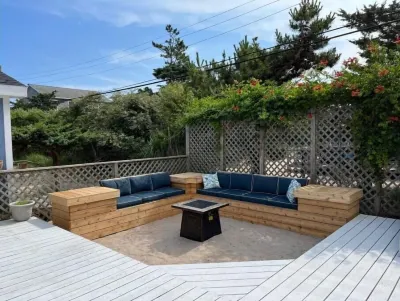 Cozy 4-bedroom House. Ocean Block Hotels near Robert Moses State Park - Long Island