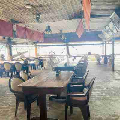Vasco's Resort Dining/Meeting Rooms
