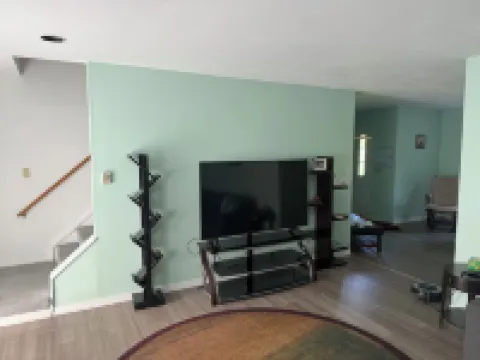 Relax in Style, Peaceful Patio, King Bed, Close to Everything