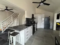 Room for the biggest Boat, pet friendly Hotels in Coronet Bay