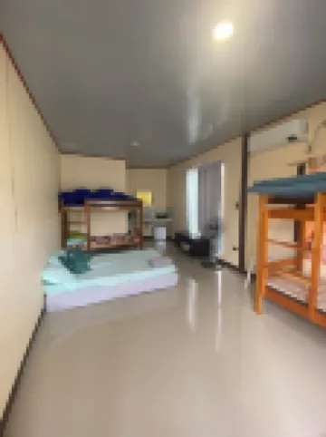 One bedroom apartment with wifi and air-condition.