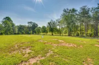 Cozy Clarkesville Getaway w/ Fire Pit! - Pysäköinti