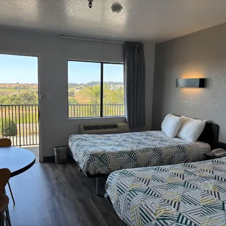 Motel 6 Watsonville, CA - Monterey Area