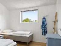 "Lonneke" - 450m from the Sea Hotels in Knebel