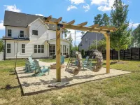 Cary Comfort: Cozy & Convenient Stay