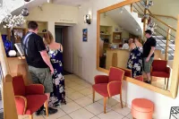 Logis Hôtel le Pélican & Son Restaurant