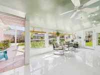 3 Bedroom 2 Bath Beachside House With Hot Tub