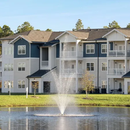 Luxurious Apartments - Pool Gym Bikes