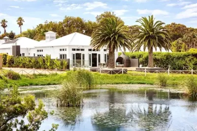 Luxurious Portsea Lakehouse Hotels near Point Nepean National Park