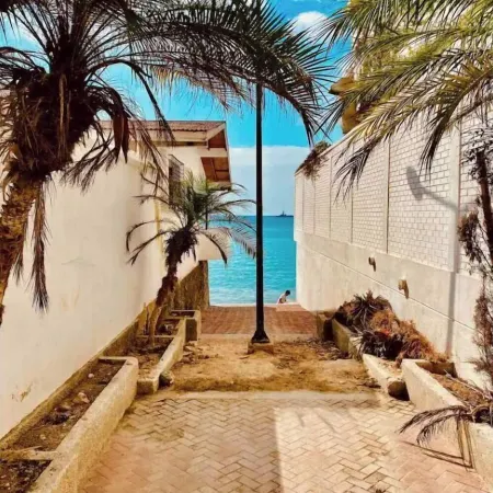 Amazing Ocean Views from this 2 bedroom apartment