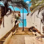 Amazing Ocean Views from this 2 bedroom apartment