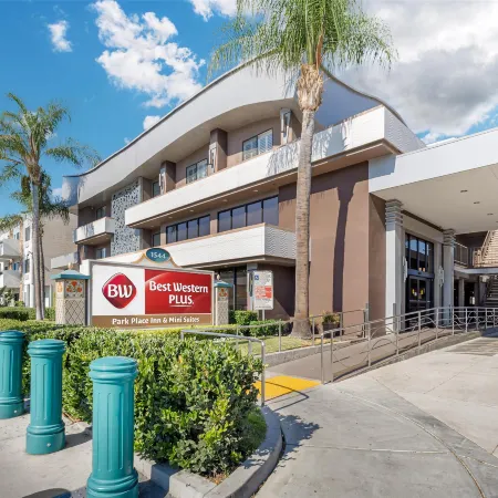 Best Western Plus Park Place Inn - Mini Suites