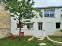 House in historic center of Caen! โรงแรมใกล้Stade de la Fossette