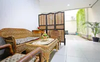 Kanwa Residence