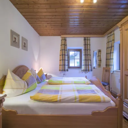 Apartment in Fügen near Hochzillertal Skiing