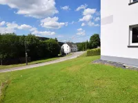 Holiday Home in Saint Vith with Terrace - 2성급