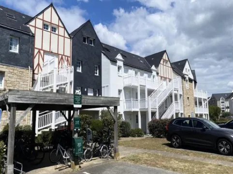 2 Rooms 4 People - Comfort - view of the Port