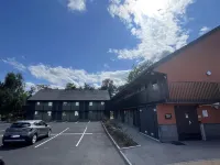Campanile NATURE - Clermont Ferrand Nord Riom - parking
