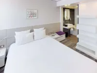 Novotel Suites Luxembourg Hotel a Findel