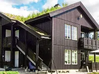 8 person holiday home in skulestadmo Hotels in Voss