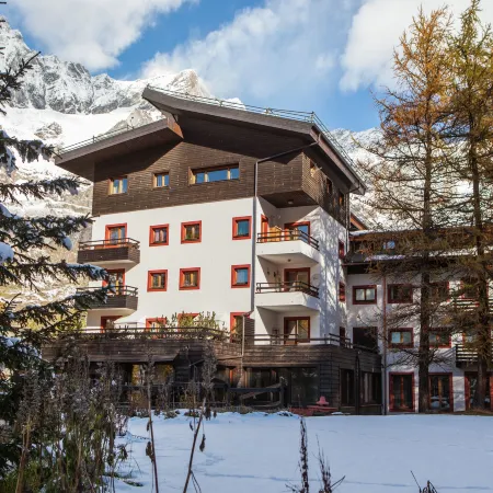 Ski Retreat, Slopes of Cervinia