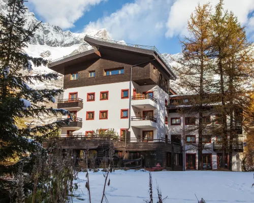 Ski Retreat, Slopes of Cervinia Hotels in Breuil-Cervinia