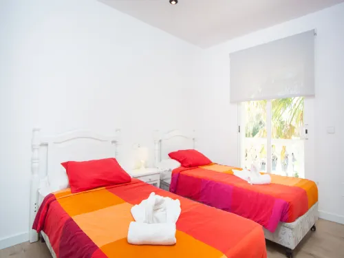Sun Of The Bay 3 (b3 - A3) - Apartment. Free Wifi - جاكوزي