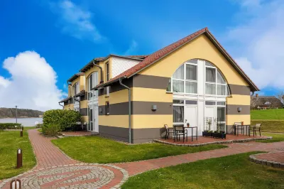 Hotel Nautilus Hotels near Rügen