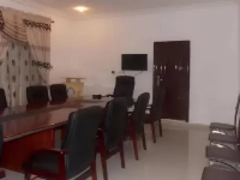 Tevom Hotel and Suites Hotels in Yenagoa