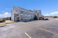 Duluth Inn & Suites Near Spirit Mountain - 2-Star