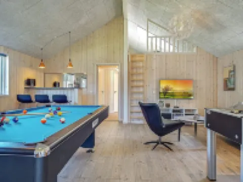 16 person holiday home in Hasselberg