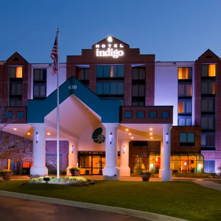 Hotel Indigo CHICAGO-VERNON HILLS by IHG
