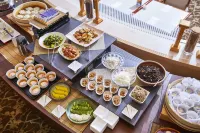 Okura Akademia Park Hotel - Desayuno