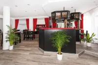 โรงแรมดอร์เมโร มึนเคน-เคียร์ชไฮม์ เมสเซอ - ที่มีบาร์