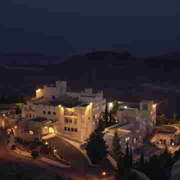 Grand Mercure Petra Hotel Exterior