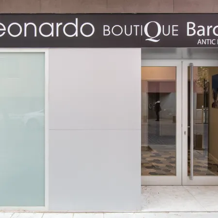 Leonardo Boutique Hotel Barcelona Sagrada Familia Отели рядом с достопримечательностью «Сант-Андреу»