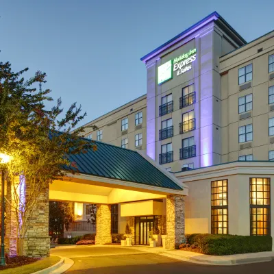 هوليداي إن إكسبرس آند سويتس أتلانتا بوكيد باي آيتش جي Hotels near محطة مارتا - ليندبرغ